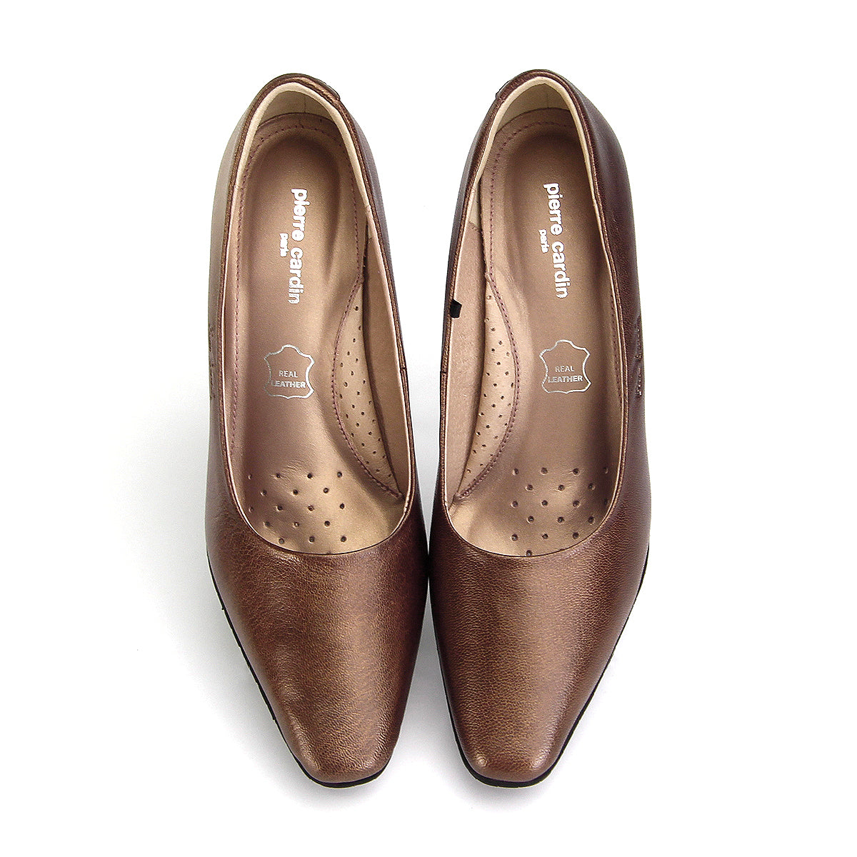 Pierre Cardin အမျိုးသမီး ဒေါက်မြင့်ဖိနပ် Pumps၊ နူးညံ့ပြီး သက်တောင့်သက်သာရှိသော၊ စစ်မှန်သောသားရေ၊ ကြေးရွှေရောင်၊ အရွယ်အစား 23WD314