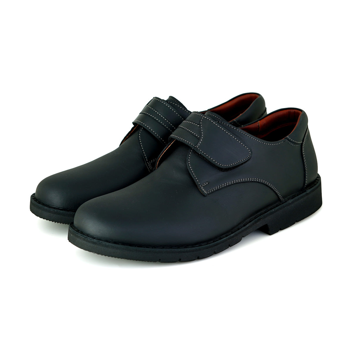 Pierre Cardin အမျိုးသားဖိနပ်၊ မော်ဒယ် 84JC177၊ သားရေစလစ်ဘွတ်ဖိနပ်အတို၊ ရိုးရိုးရှင်းရှင်း၊ အမိုက်စား၊ ဂန္တဝင်ဒီဇိုင်း၊ ဝတ်ရလွယ်ကူသည်၊ ရန်မလိုပါ။ 